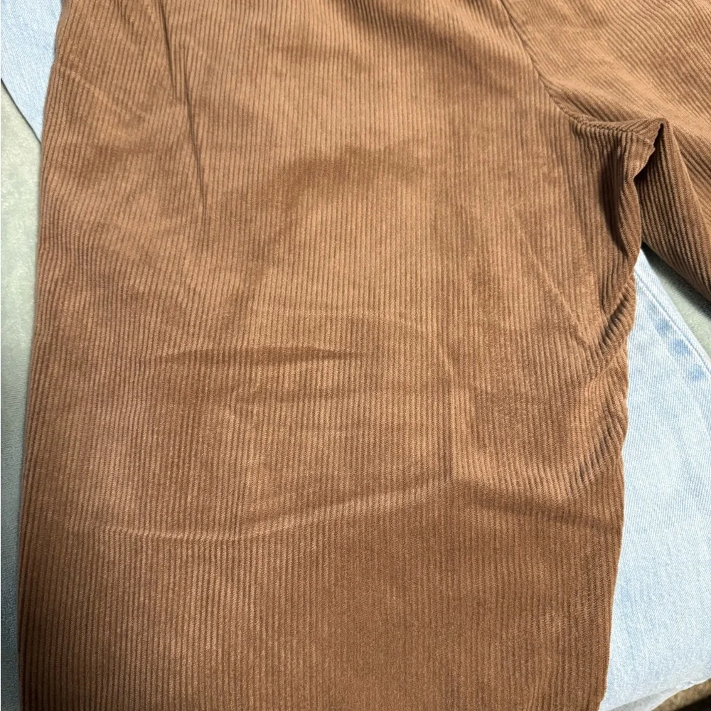 HALARA Women's Tan Corduroy Trousers - Picture 4 of 7